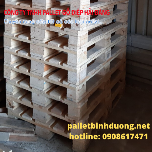 Pallet gỗ 4 hướng nâng tải trọng 1 tấn